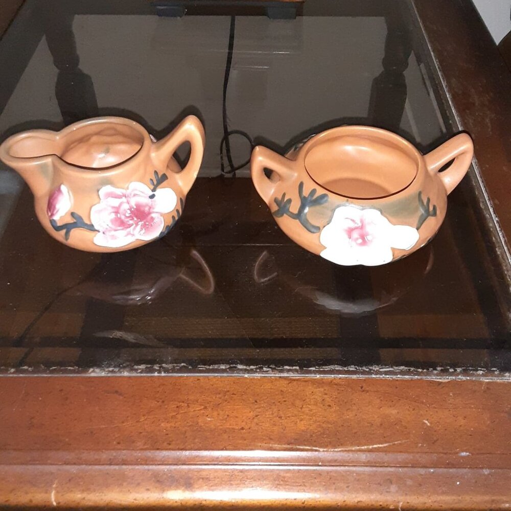 ROSEVILLE  Magnolia Creamer and Open Sugar